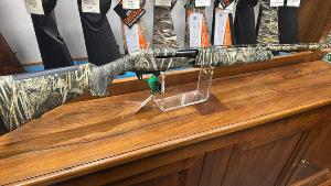 Stoeger M3020 camo 12/76 NEUF MODELE D'EXPO